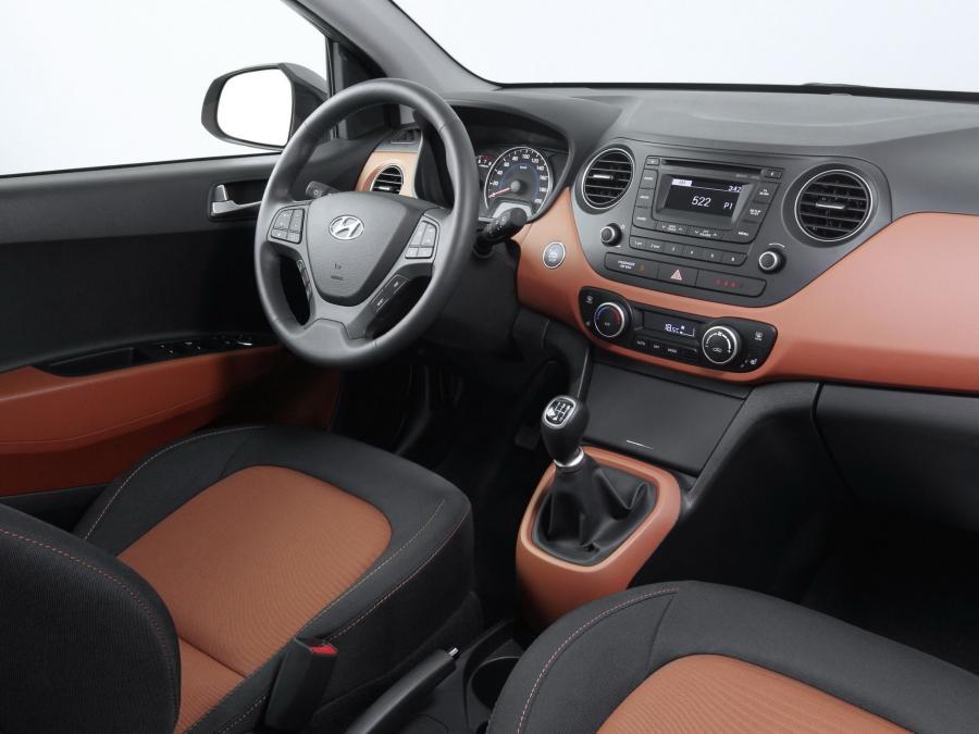  Hyundai i10 2013 года  (фото 23 из 30)